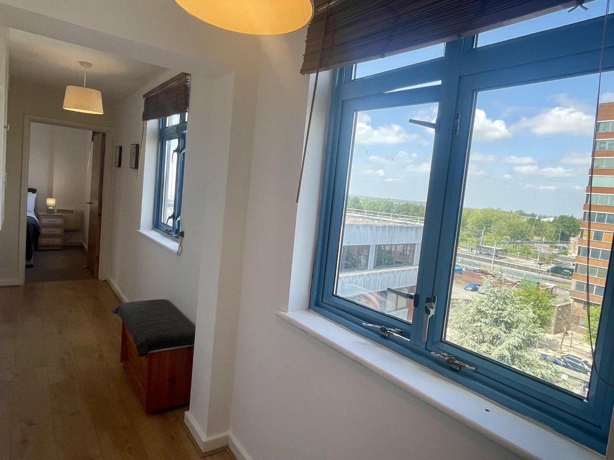 Hk Life Serviced Apartment , City Centre Σουίντον Εξωτερικό φωτογραφία